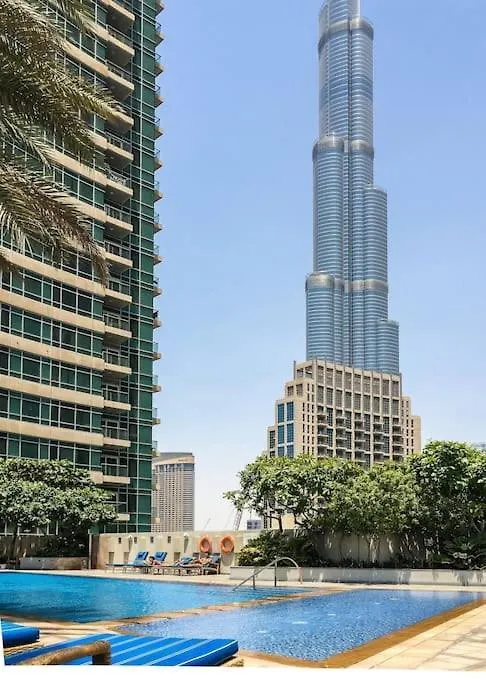Frank Porter - The Lofts Apartment Dubai United Arab Emirates