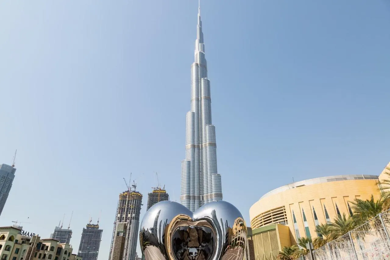 Frank Porter - The Lofts Apartment Dubai United Arab Emirates